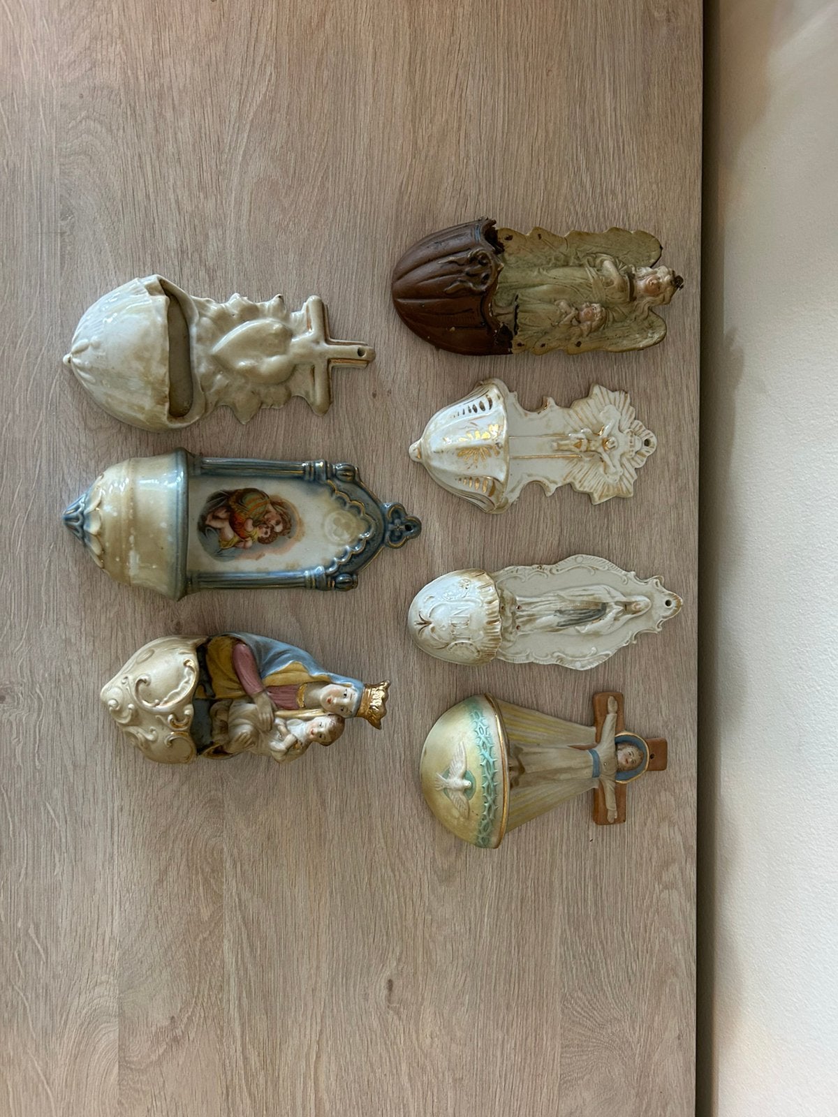 Lot van 7 antieke wijwaterbakjes, Antiek en Kunst, Antiek | Religieuze voorwerpen, Ophalen