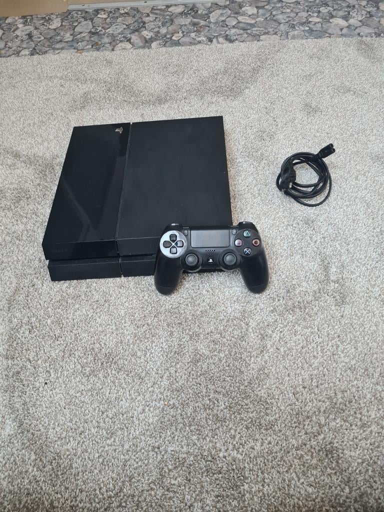 Ps4 500GB inclusief controller en stroomkabel., Games en Spelcomputers, Spelcomputers | Sony PlayStation 4, Ophalen