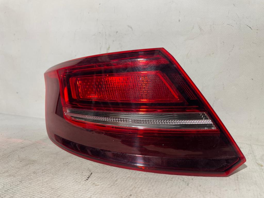 Linker achterlicht AUDI A3 8V4945069, Ophalen, Gebruikt, Audi