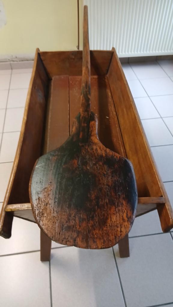 Oude deegmixer met schep., Antiek en Kunst, Ophalen