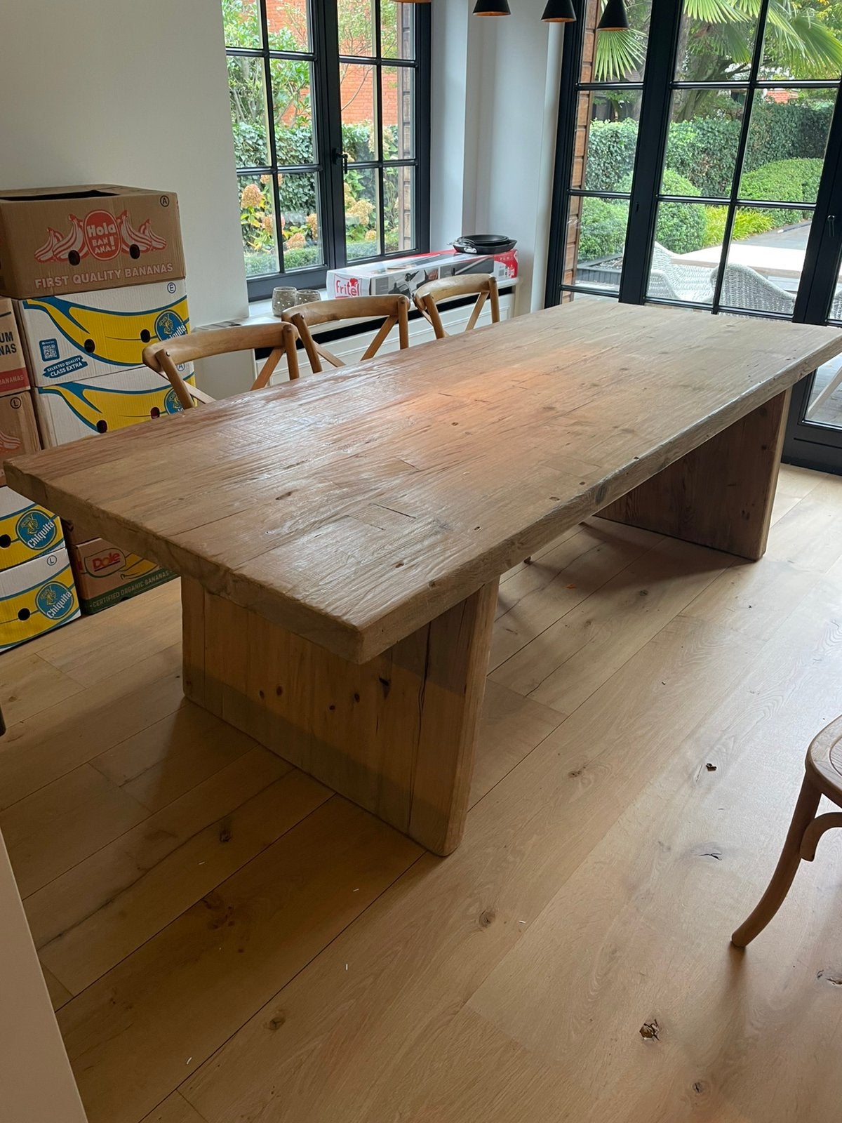 Massieve houten tafel van het merk Flamant, Enlèvement, Comme neuf