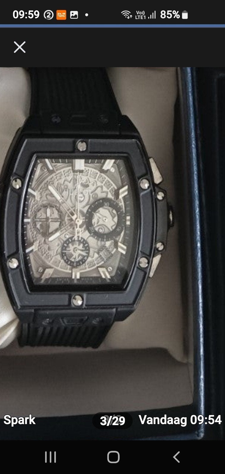 hublot, Handtassen en Accessoires, Overige materialen, Polshorloge, Nieuw, Kunststof
