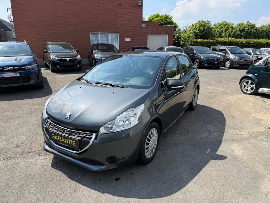 Peugeot 208 1.2i Airco / Cruise / Garantie, Autos, Peugeot, Argent ou Gris, Achat, Entreprise, Boîte manuelle