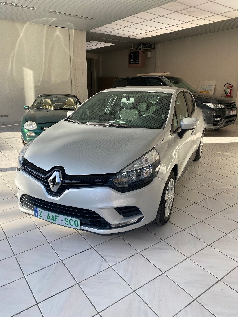 Renault Clio Cool & Sound TCe 75 + trekhaak 35284 km, Auto's, Voorwielaandrijving, 898 cc, Stof, 580 kg