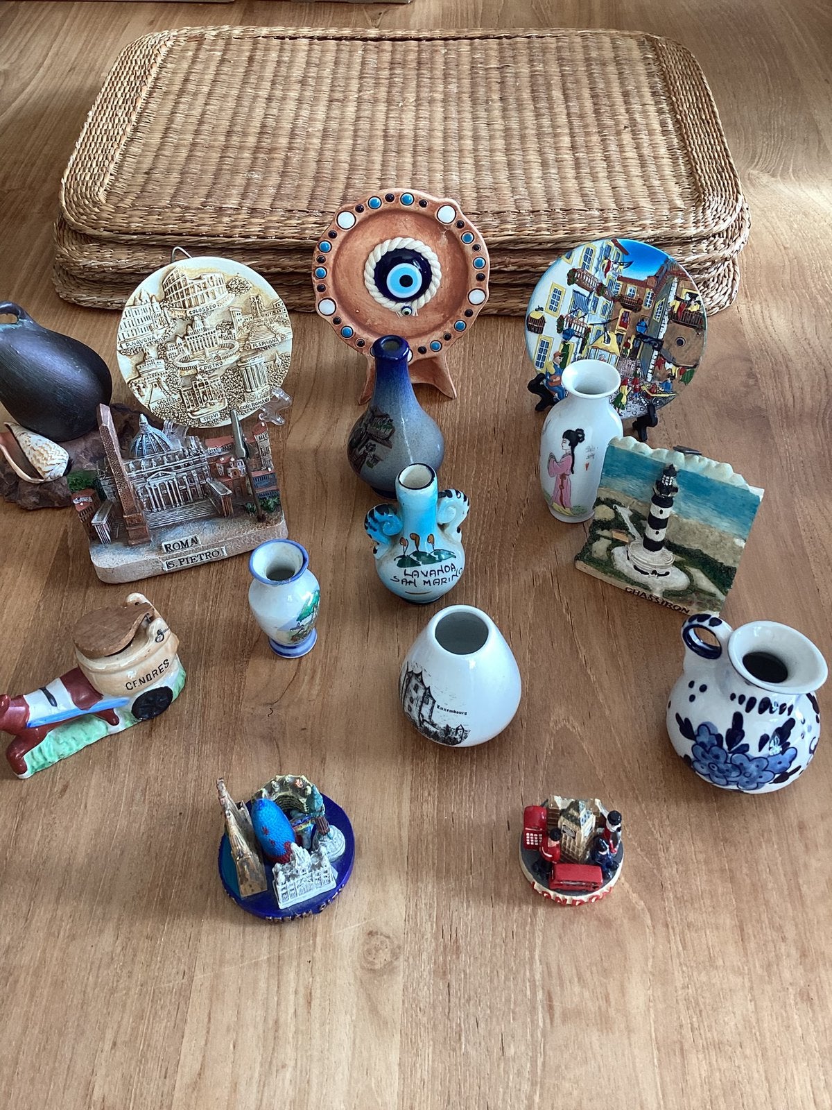 15 mini bibelots pour vitrine, Collections, Enlèvement, Comme neuf