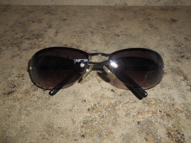 Nieuwe zonnebrillen / 5 € 't stuk / 3 voor 10 €, Ophalen of Verzenden, Nieuw, Overige kleuren, Bril