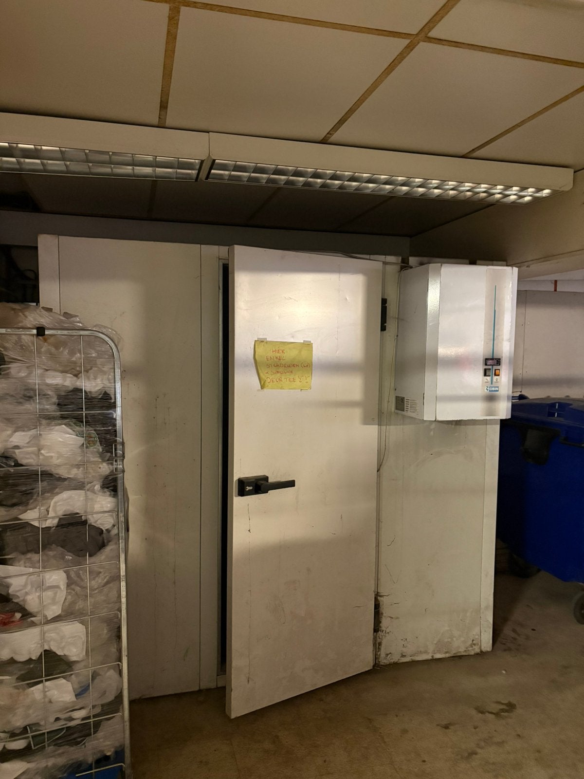Diepsvries en koelcel te koop, Zakelijke goederen, Ophalen
