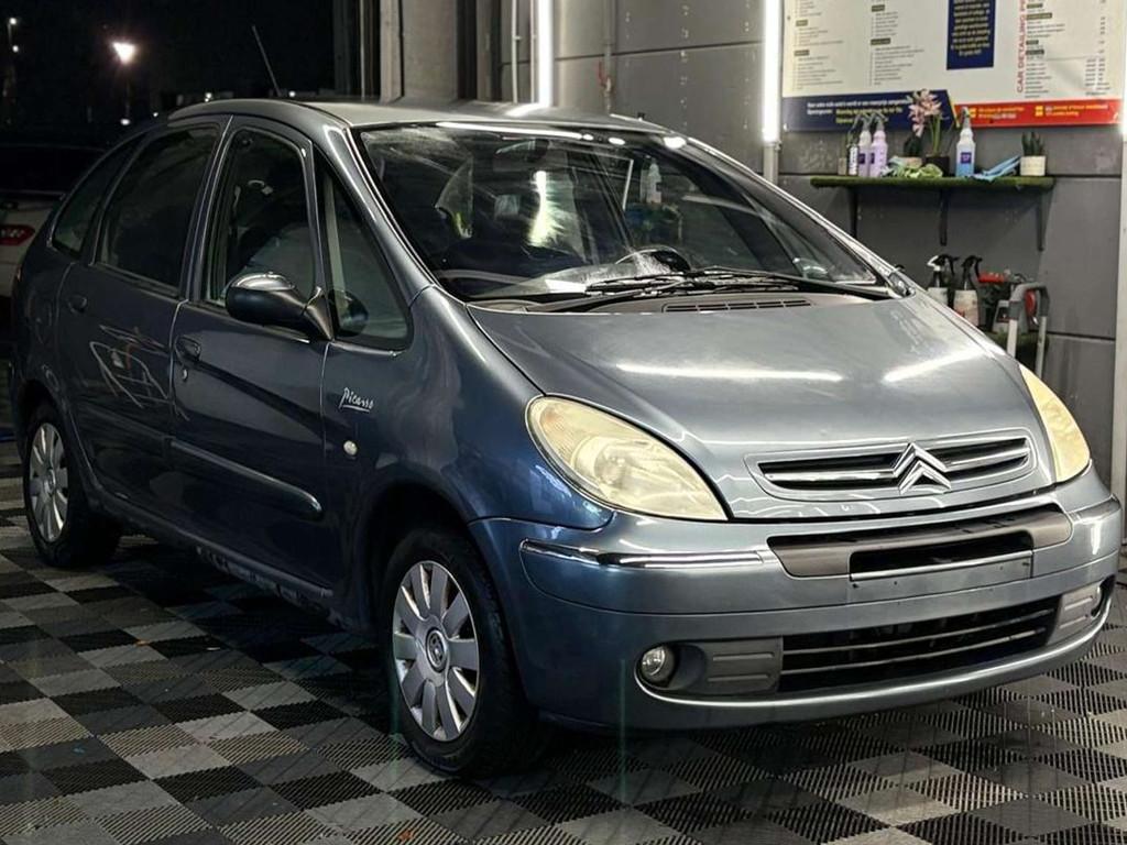 Citroën Xsara Picasso Xsara Picasso 1.8i Exclusive, Monovolume, 115 pk, 4 cilinders, 1749 cc