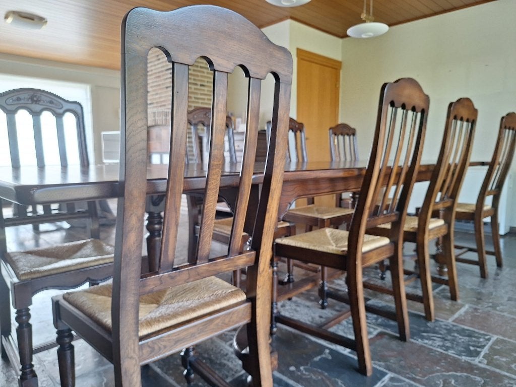 tafel en 8 stoelen, Huis en Inrichting, Tafels | Eettafels, Ophalen, Zo goed als nieuw