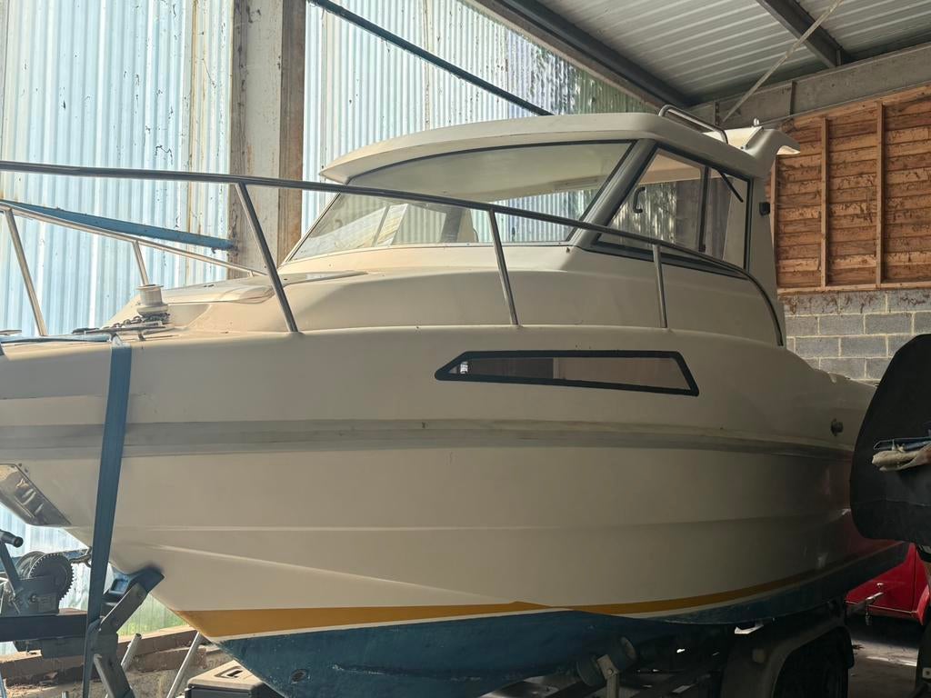 Rio 650 fish, Sports nautiques & Bateaux, Bateaux à moteur & Yachts à moteur, 50 ch ou plus, Enlèvement, Utilisé, 6 à 9 mètres