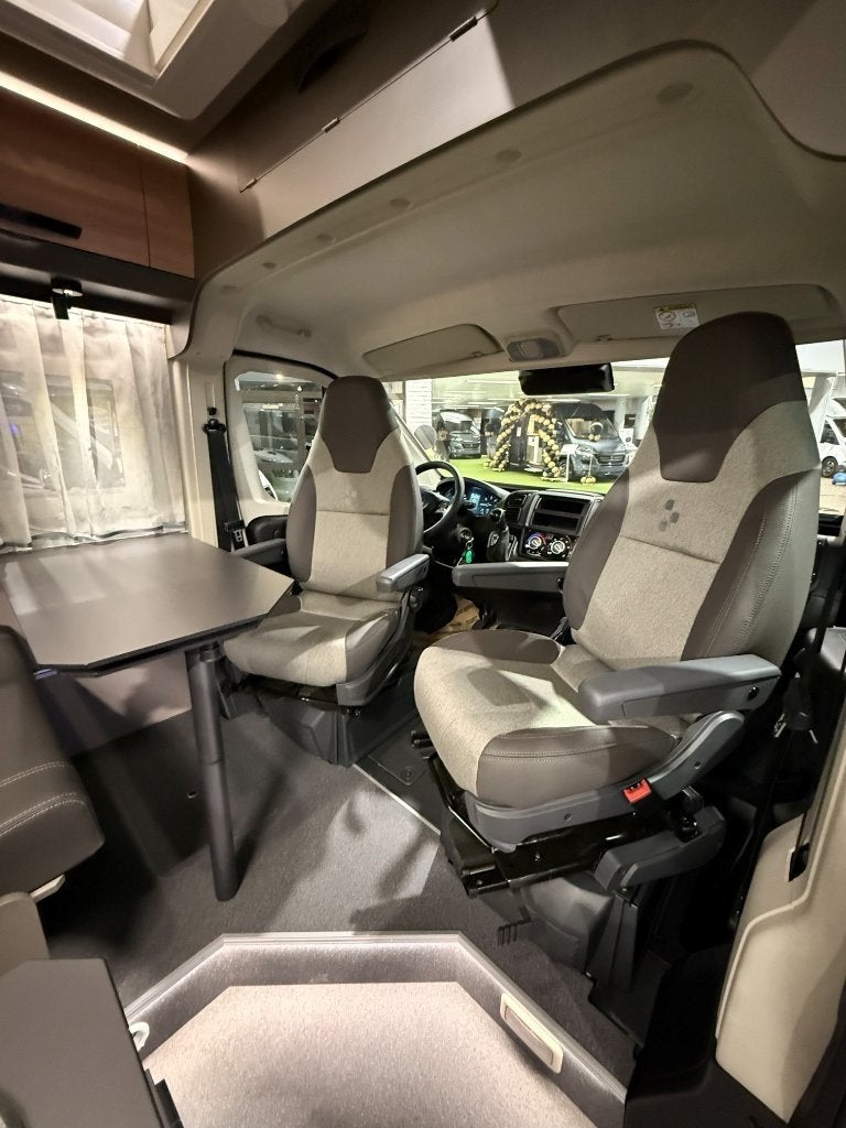 Bravia Mobil Pure 60 | 140ch auto | 2026 | Solar Carplay, Réfrigérateur, Fiat, 5 à 6 mètres, Diesel