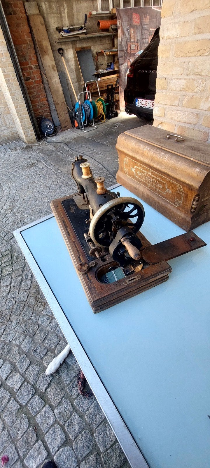 Machine à coudre à la main des 18e/19e siècles, Antiquités & Art, Enlèvement