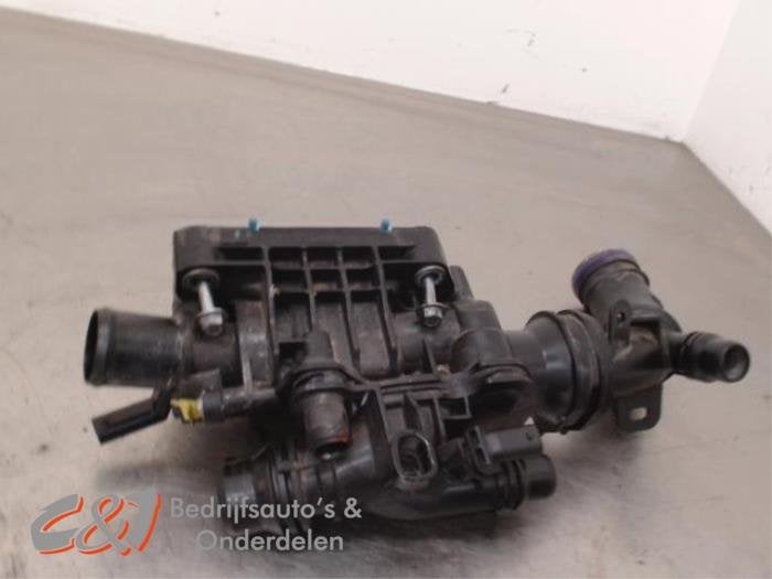 Boîtier thermostat d'un Peugeot Partner, -, 3 mois de garantie, Utilisé, -