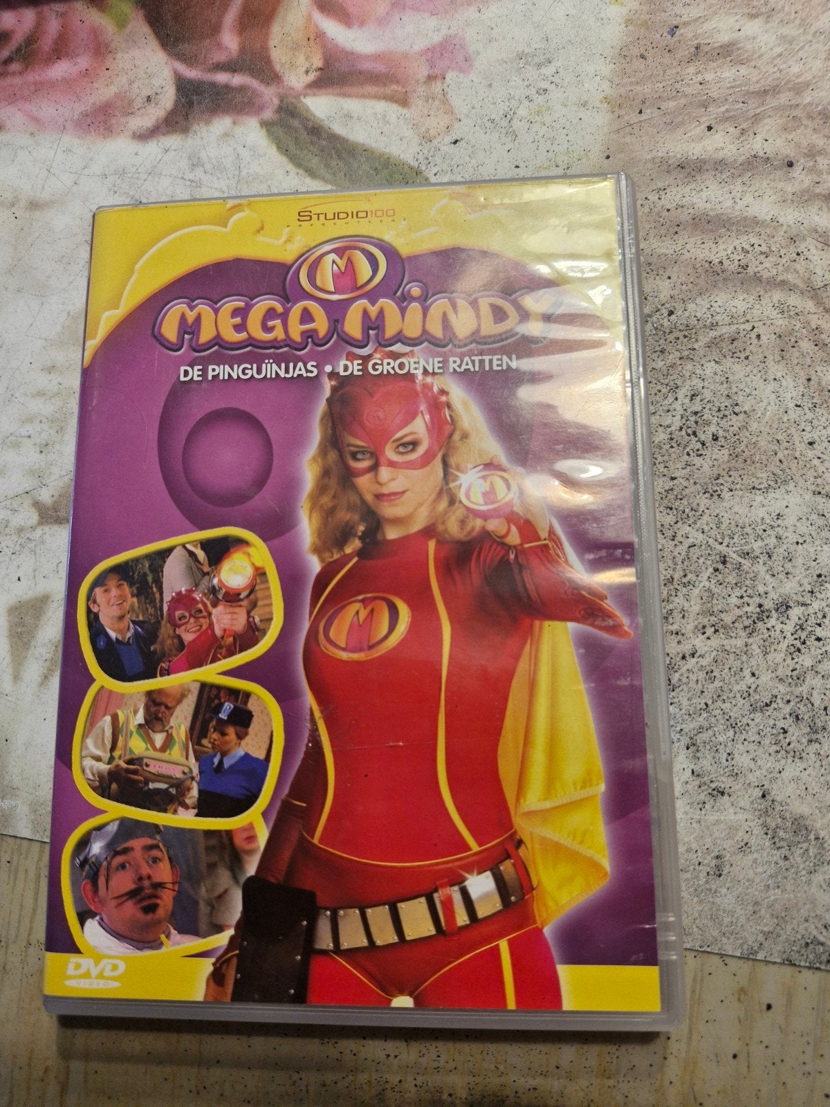 dvd mega m8ndy de pinguinjas de groene ratten nl, Enlèvement ou Envoi, Comme neuf, Néerlandais