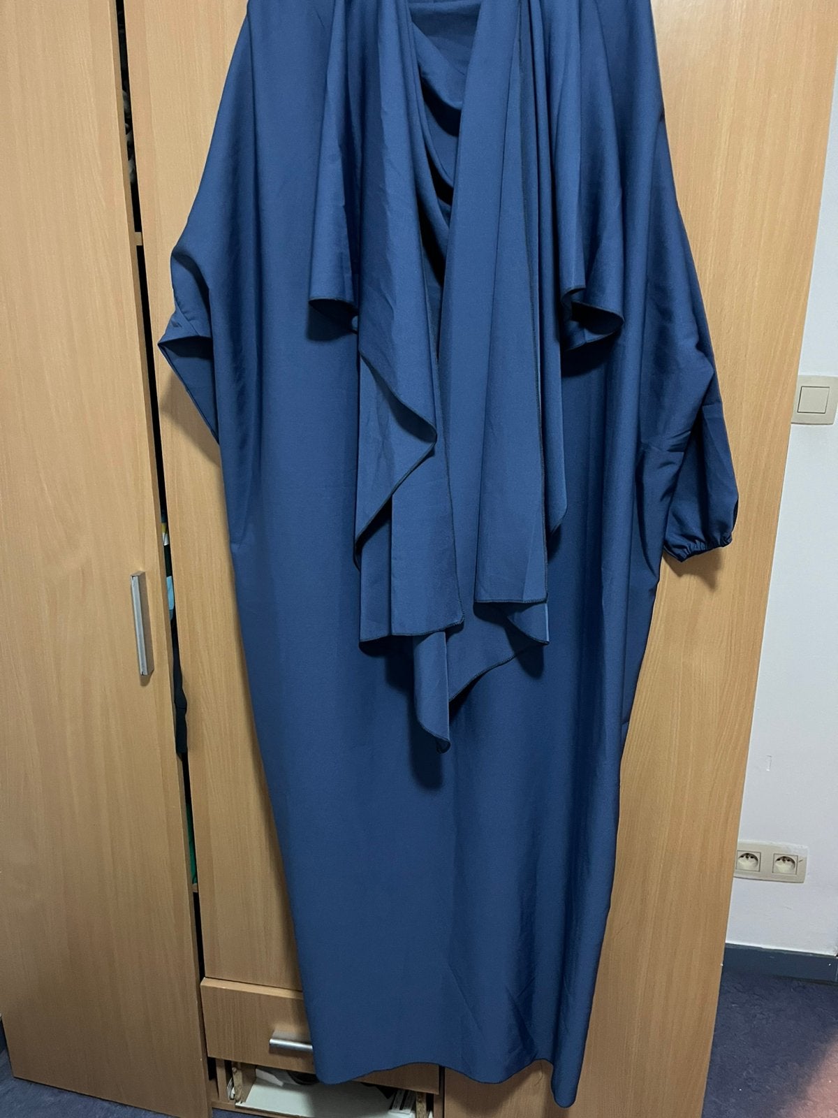 Abaya femme taille unique, Caravanes & Camping, Enlèvement, Comme neuf