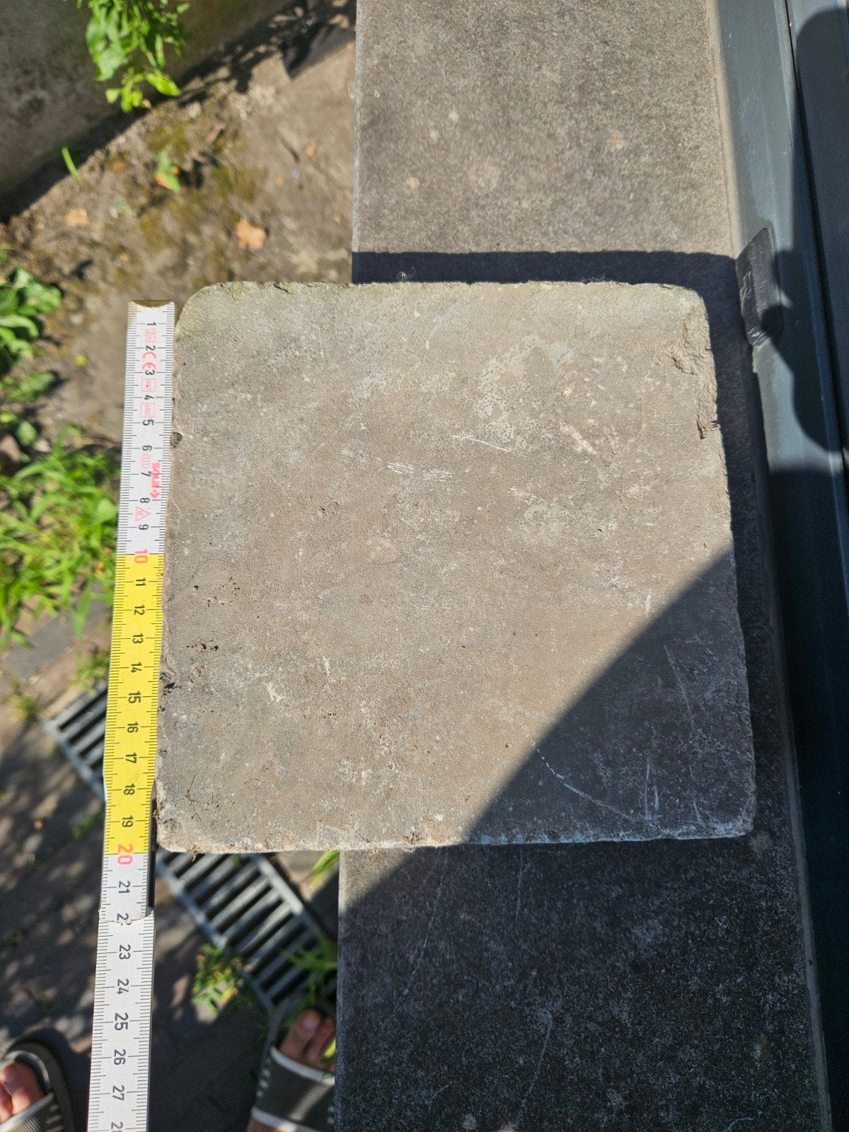 Betondal 200tal - 80,- voor de hele partij of € 0,40 per, Tuin en Terras, Tegels en Klinkers, Ophalen