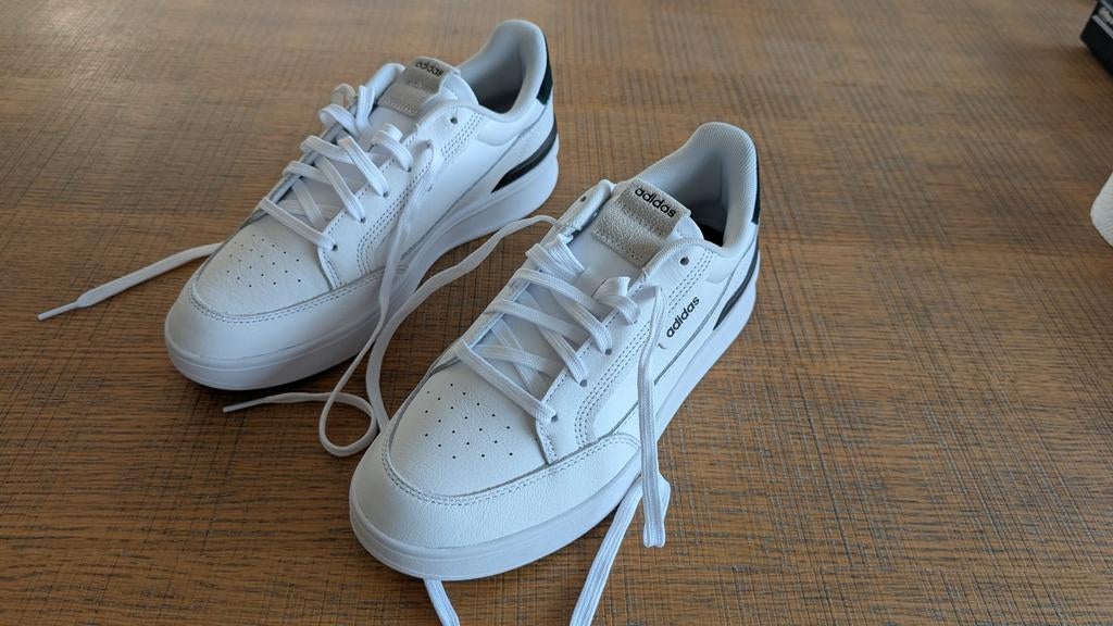 ADIDAS Aspyre schoenen wit maat 42,5 nieuw, Ophalen, Adidas