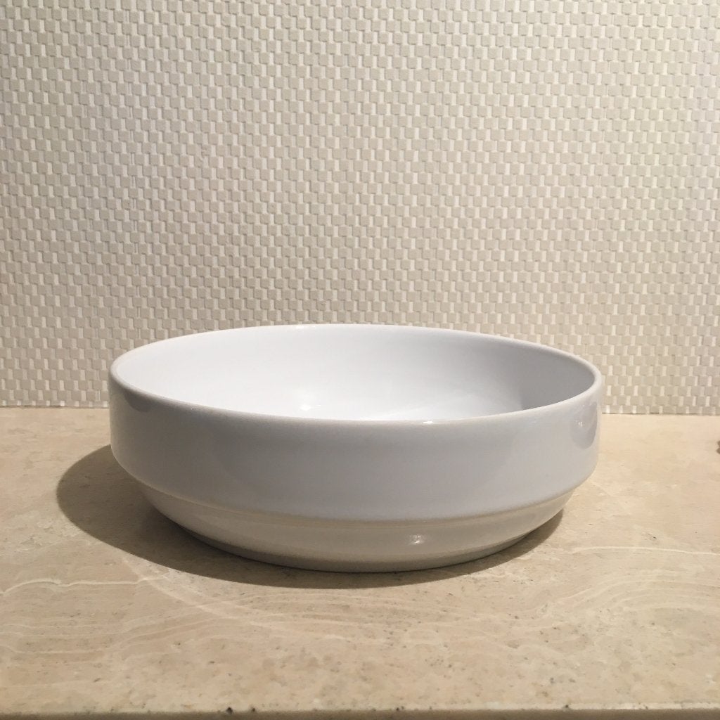 2 witte porseleinen kommen, Maison & Meubles, Enlèvement ou Envoi, Comme neuf, Porcelaine, Récipient(s)