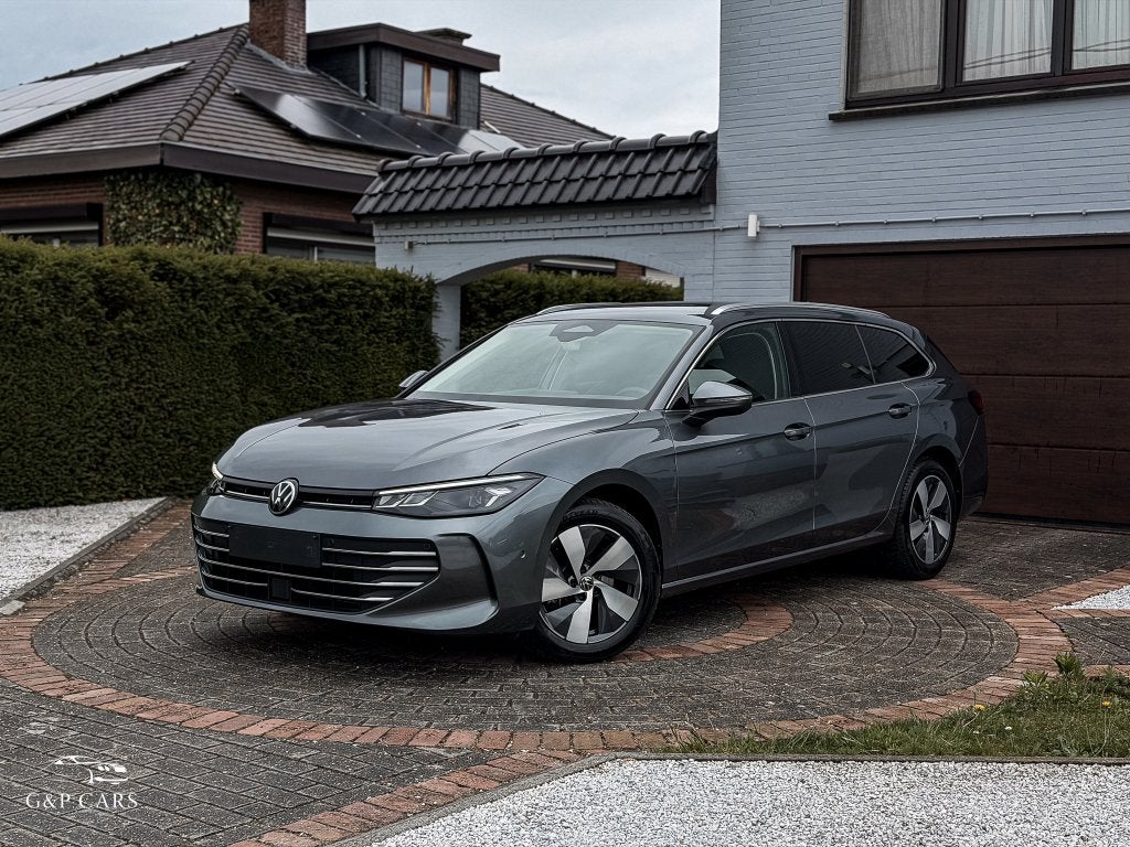 Volkswagen Passat Variant/Alcantara/Massage/LED/IQ.Drive/Lux, 1498 cc, Alcantara, Bedrijf, 5 deurs