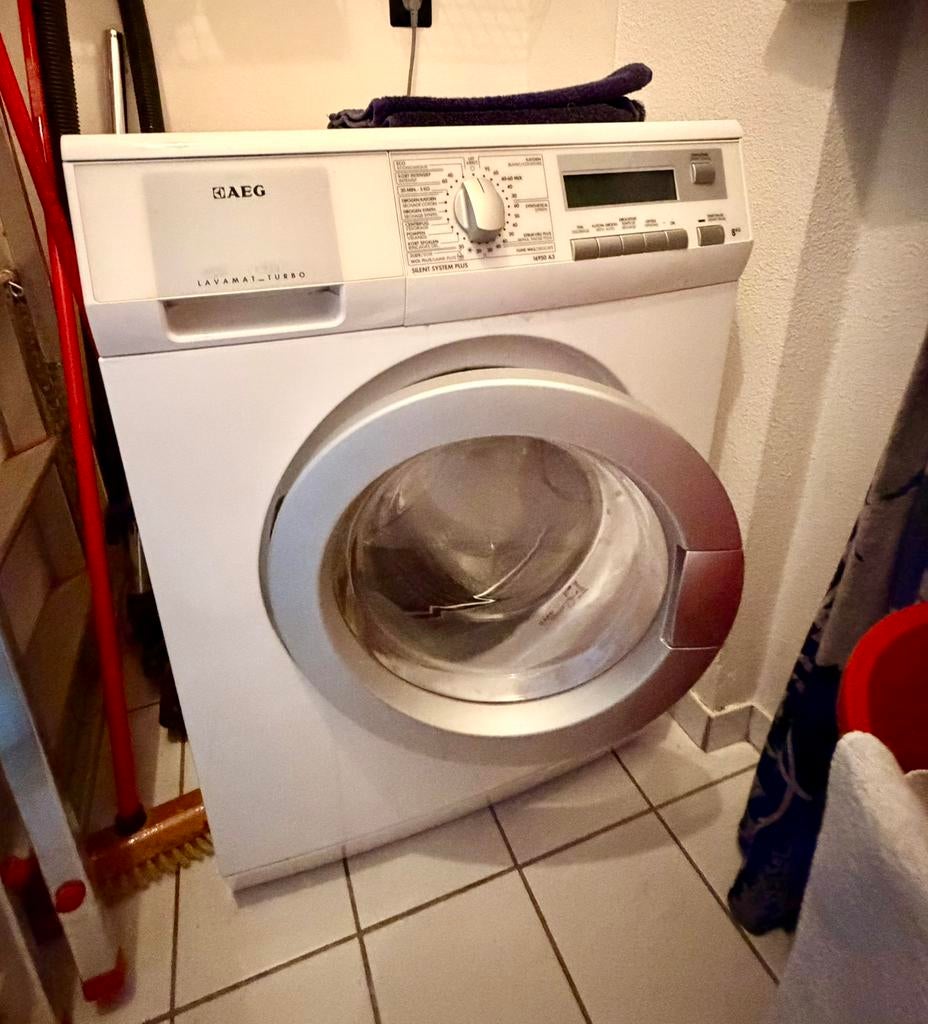 Machine à laver + séchoir AEG Lavamat Turbo - 8kg - bon état, Electroménager, 1200 à 1600 tours, 6 à 8 kg, Programme lavage à la main