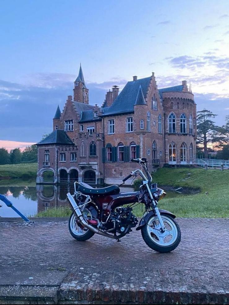 Dax 72cc a klasse, Fietsen en Brommers, Brommers | Honda, Zo goed als nieuw, Klasse A (25 km/u), Ophalen