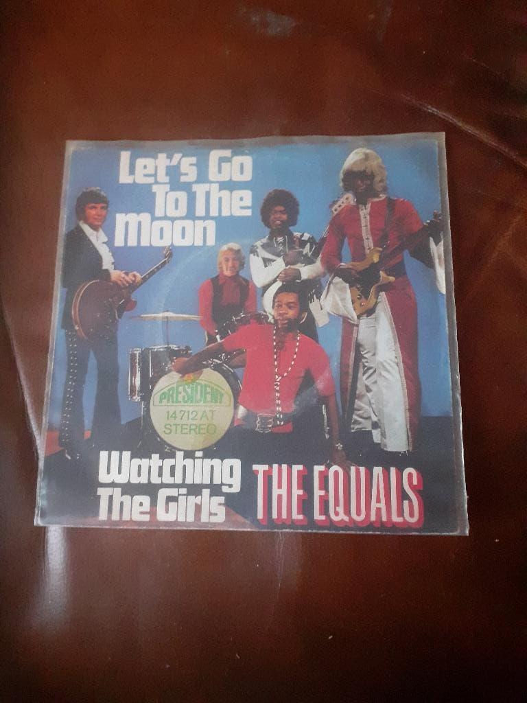 45T Equals : Let's go to the moon, Ophalen of Verzenden