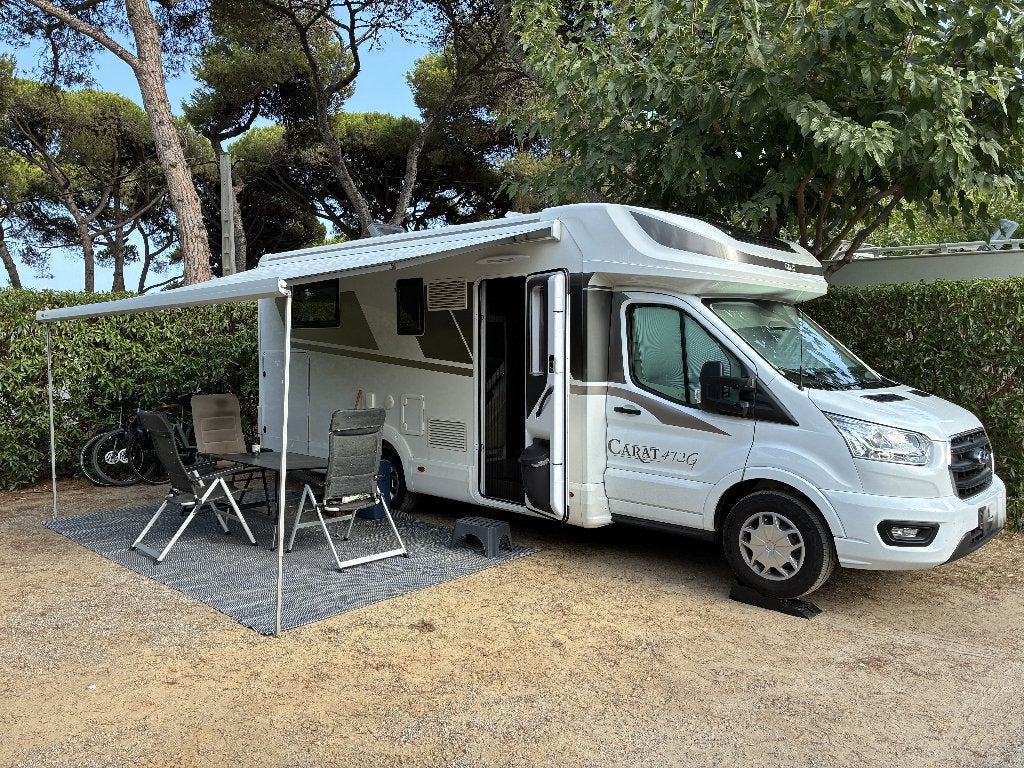 Mobil-home Mc Louis CARAT473 - Ford, Jusqu'à 5, ESP - Contrôle de stabilité, Toilette à cassette, Ford