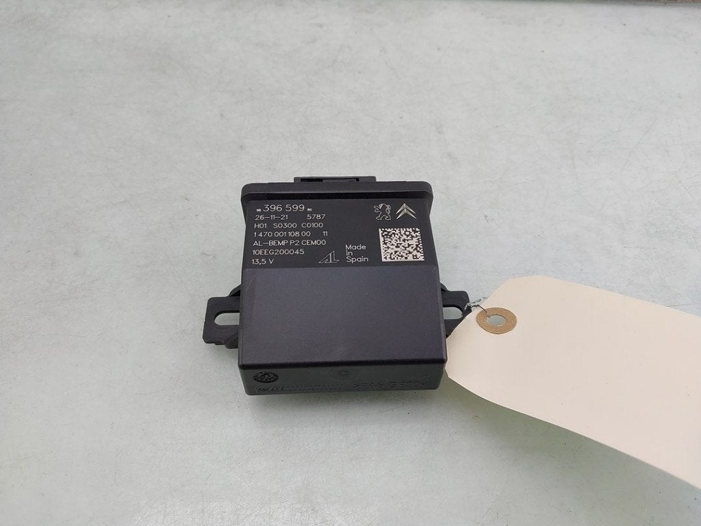 ORDINATEUR GESTION ECLAIRAGE Peugeot 208 II (UB / UH / UP), Kontakt-peugeot@peugeot.com, Utilisé, Peugeot Deutschland GmbH, Bahnhofsplatz
65423  Rüsselsheim, DE