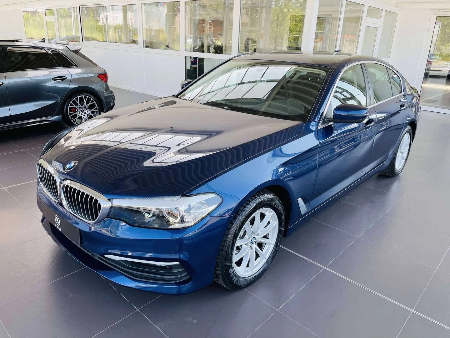BMW 5 Serie 518 dA * GARANTIE + COCKPIT + LED + CUIR + GPS *, 4 deurs, 4 cilinders, 2260 kg, Leder