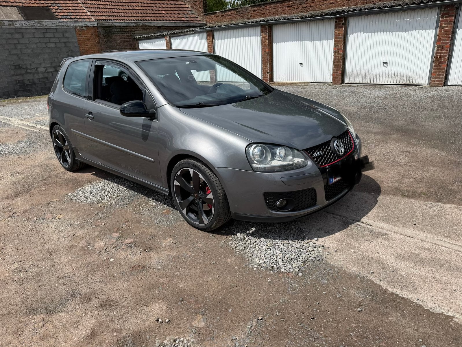 Golf 5 gti 2005, Argent ou Gris, Noir, 5 places, Tissu