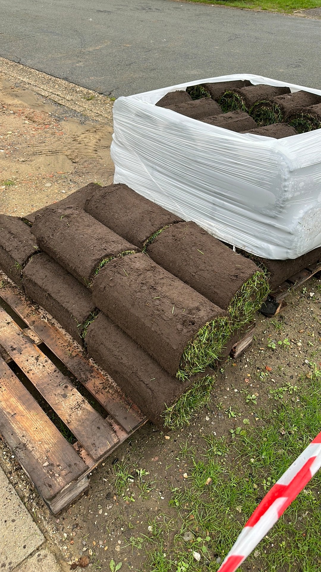 Grasmatten overschot, Ophalen, Zo goed als nieuw