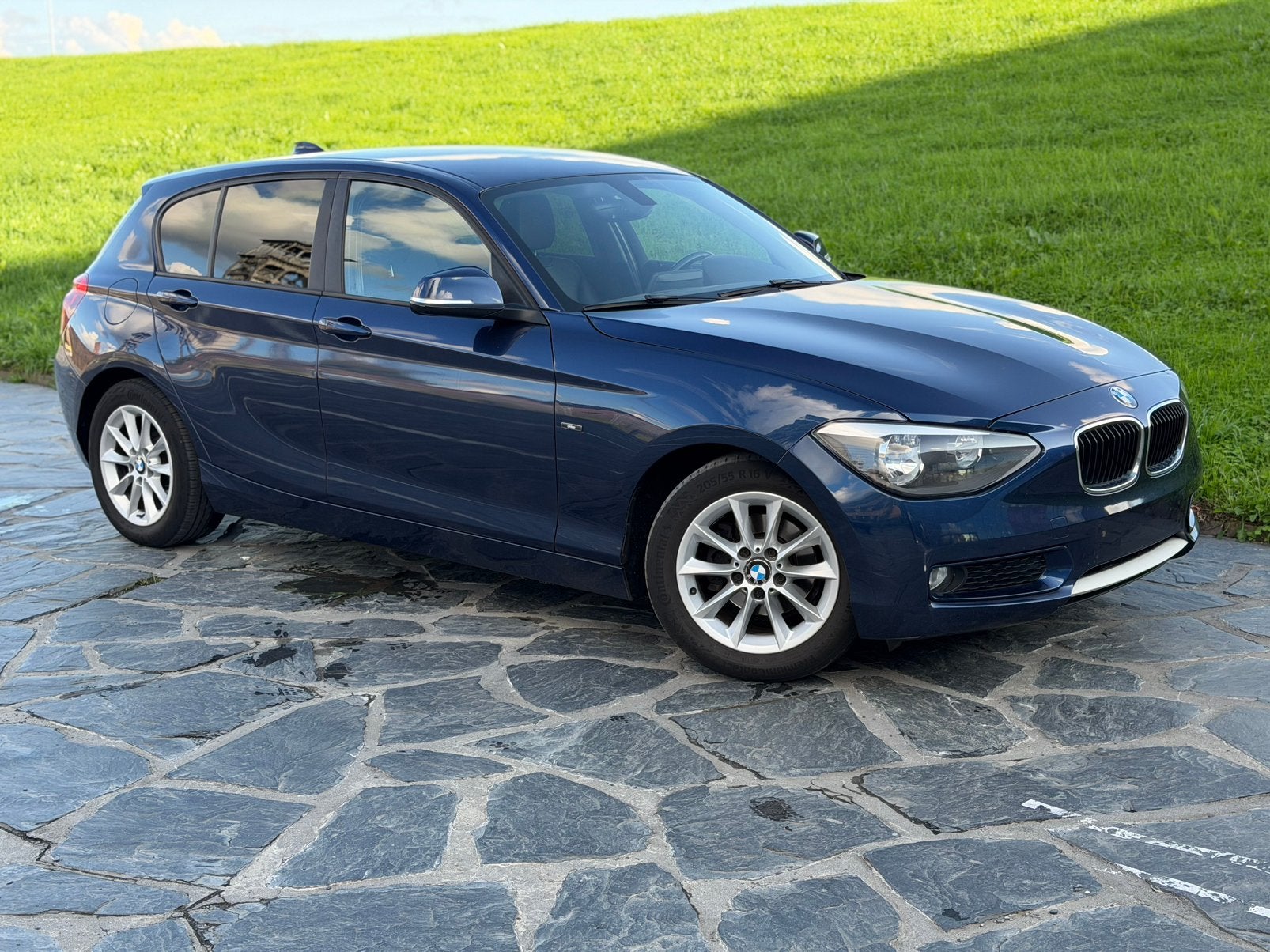 Bmw f20 116d / Urban Line / Airco, Auto's, Zwart, 4 cilinders, Blauw, Leder