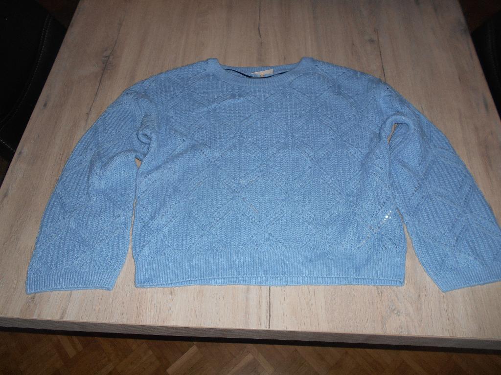 blauw trui maat m, Kleding | Dames, Truien en Vesten, Ophalen of Verzenden, Zo goed als nieuw, Maat 38/40 (M), Blauw