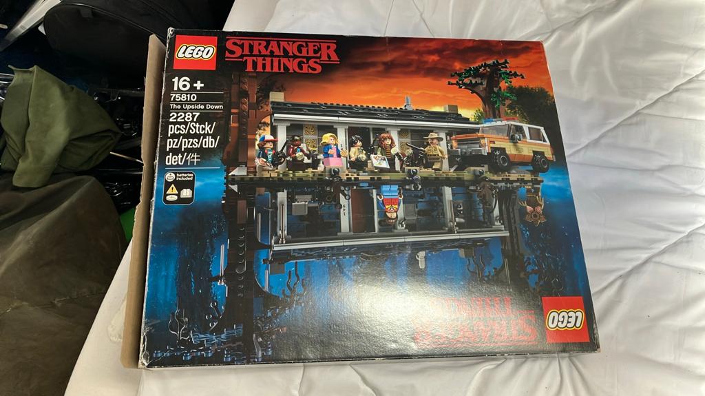 Lego Stranger Things The Upside Down 75810, Overige thema's, Lego, Ophalen of Verzenden, Zo goed als nieuw