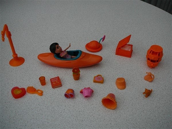 Polly Pocket kano+Popje+benodigheden, Kinderen en Baby's, Ophalen of Verzenden, Gebruikt, Overige typen