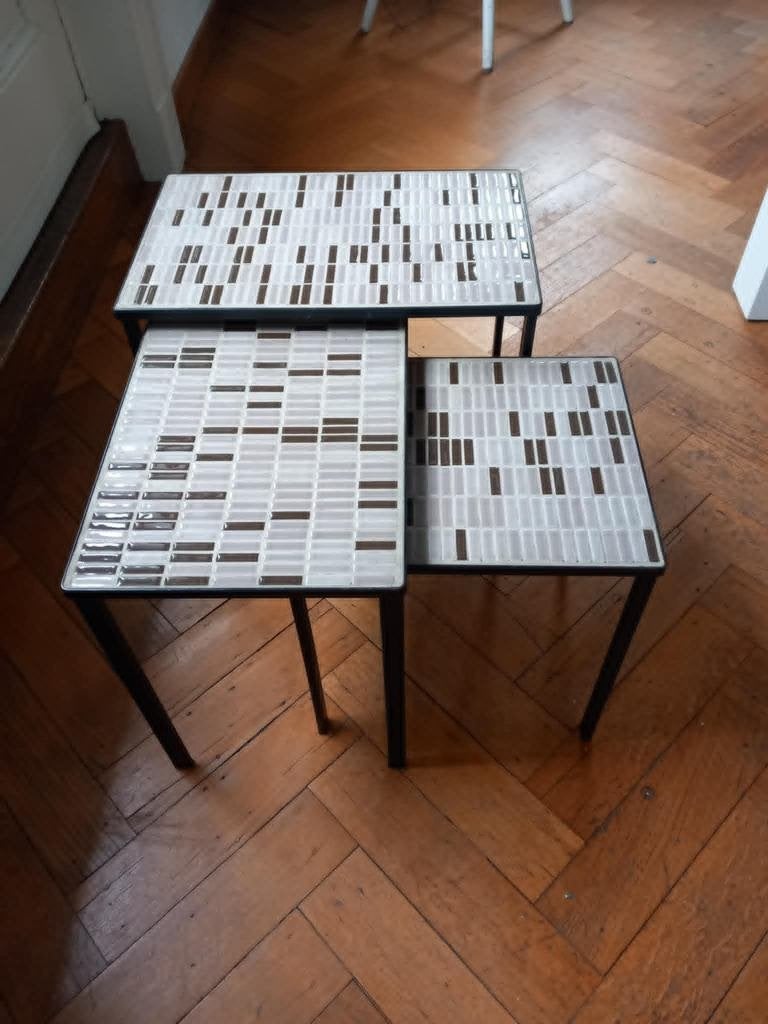 Vintage mimiset – set van 3 mozaïek bijzettafeltjes '60/'70, Maison & Meubles, Tables | Tables d'appoint, Comme neuf, Rectangulaire