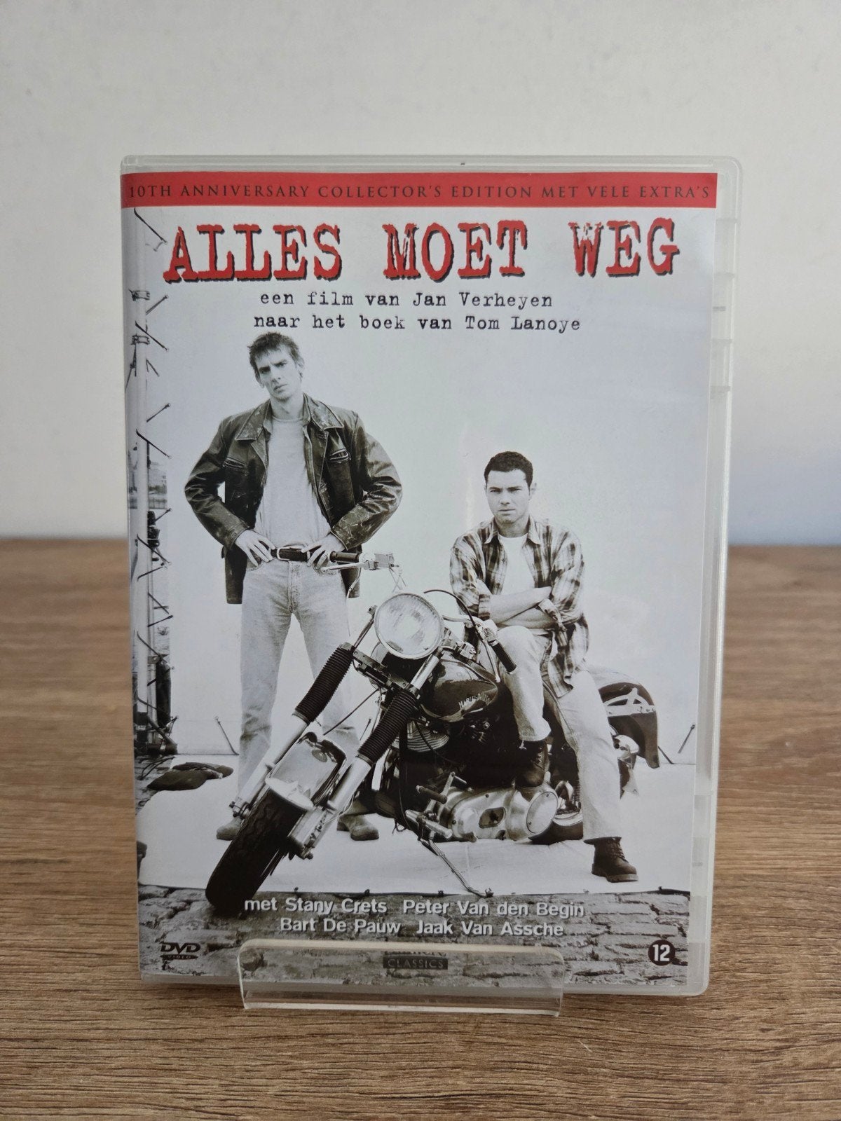 Alles Moet Weg – 10th Anniversary Collector’s Edition, Enlèvement ou Envoi, Néerlandais, Suppléments, Néerlandais