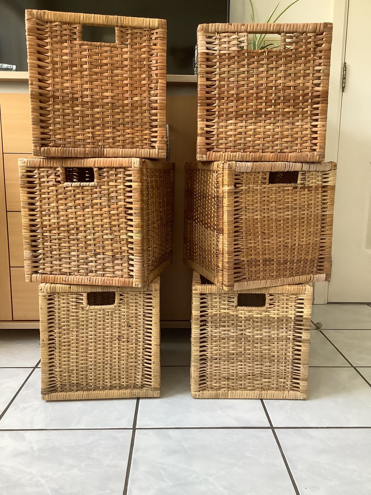 Branäs rieten manden Ikea, Enlèvement ou Envoi, Tressé, Osier, Panier