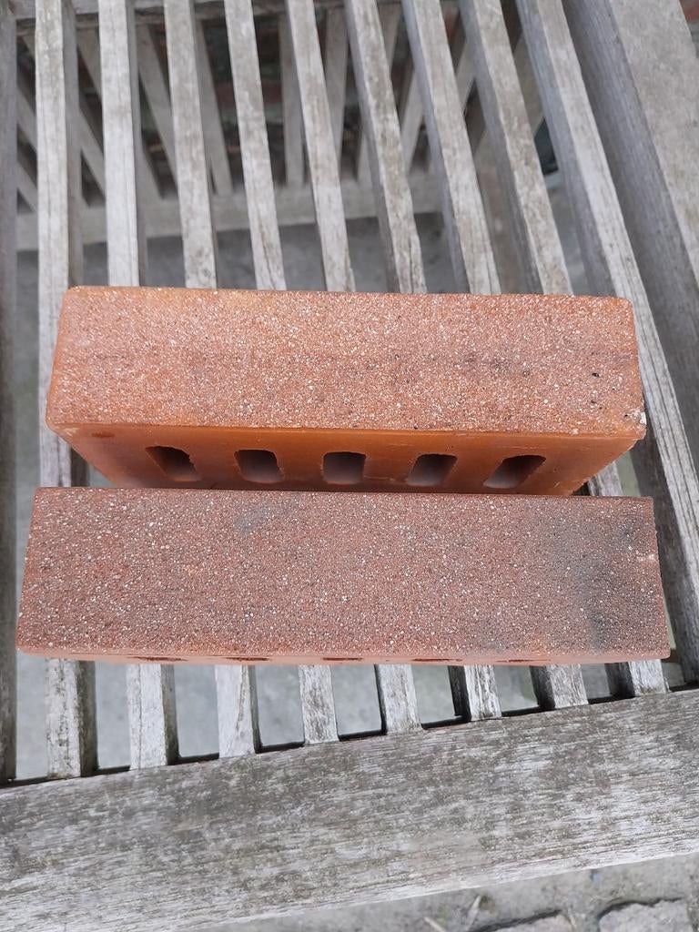 Bakstenen Wienerbergen rood, Ophalen, Bakstenen