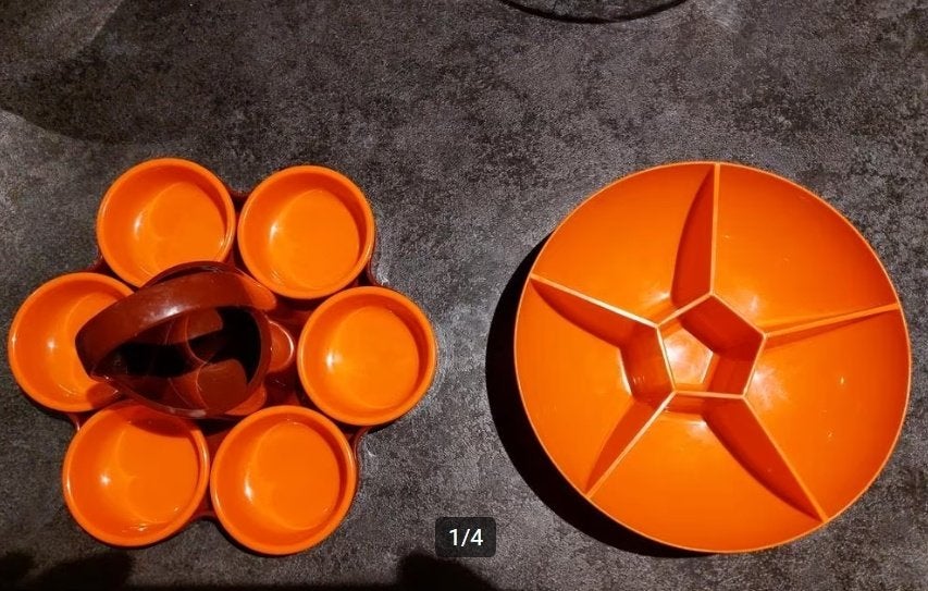 2 PLATS RÉTRO, Enlèvement ou Envoi