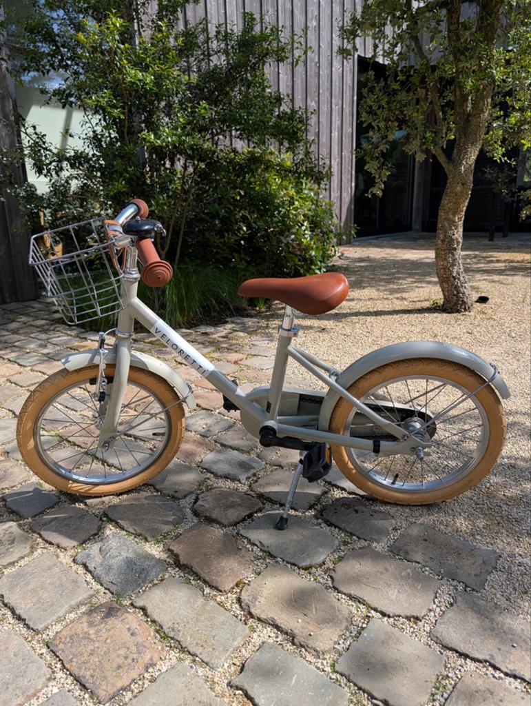 Veloretti Maxi Pebble Grey (voor kinderen 3 tot 6 jaar), Terugtraprem, Gebruikt, 16 tot 18 inch, Versnellingen