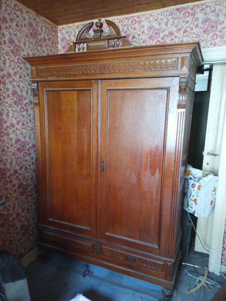 Garde robe en bois véritable, Maison & Meubles, Enlèvement, Comme neuf, Avec espace de penderie