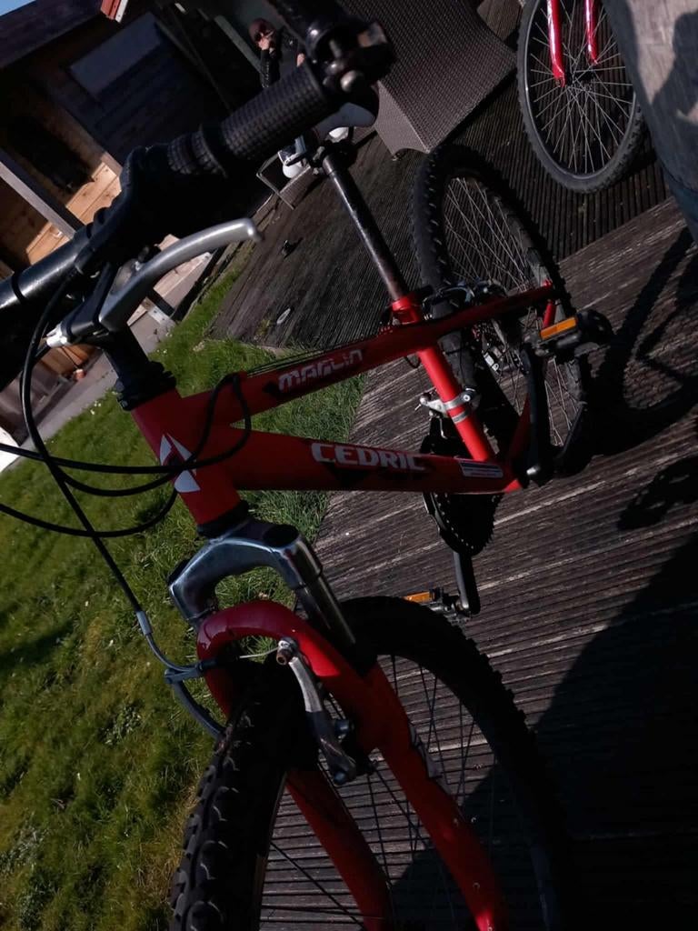 2 fietsen tekoop, Fietsen en Brommers, Fietsen | Crossfietsen en BMX, Ophalen, Gebruikt, Velgrem, 16 tot 20 inch