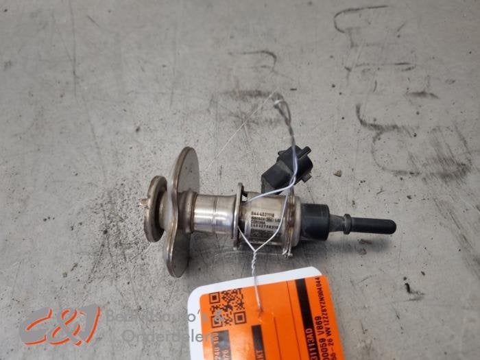 Injecteur Adblue d'un Volkswagen Crafter, Volkswagen, -, 3 mois de garantie, Utilisé