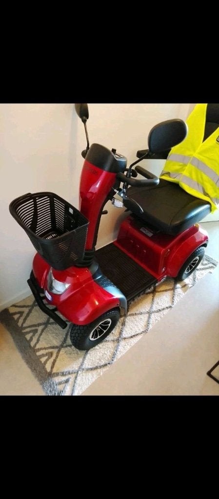 Ceres 4 deluxe Winkel nieuwe scootmobiel, Diversen, Ophalen, Nieuw, 26 t/m 35 km, Vermeiren