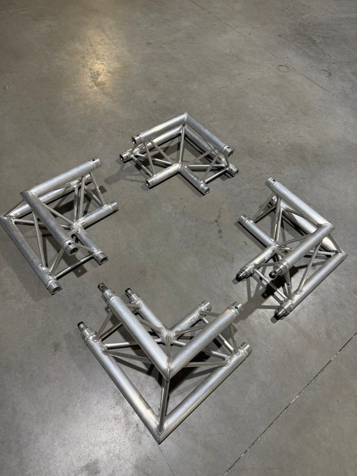 4x Prolyte X30D-C003 - Hoekstuk 2-weg 90gr, Enlèvement, Comme neuf