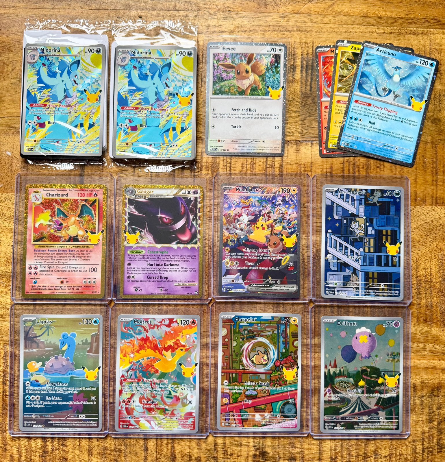 Pokemon 30th anniversary kaarten plus extra., Enlèvement, Comme neuf