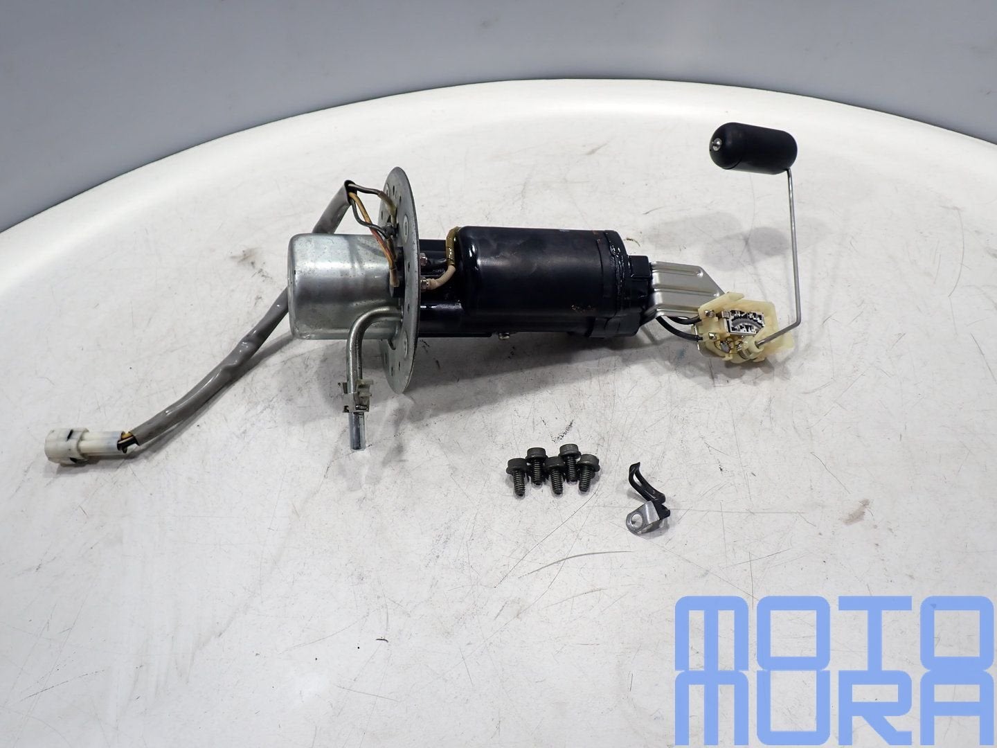 Suzuki DL 650 V-Strom 2004 - 2006 : pompe à carburant V-Stro, -, Utilisé, -, -