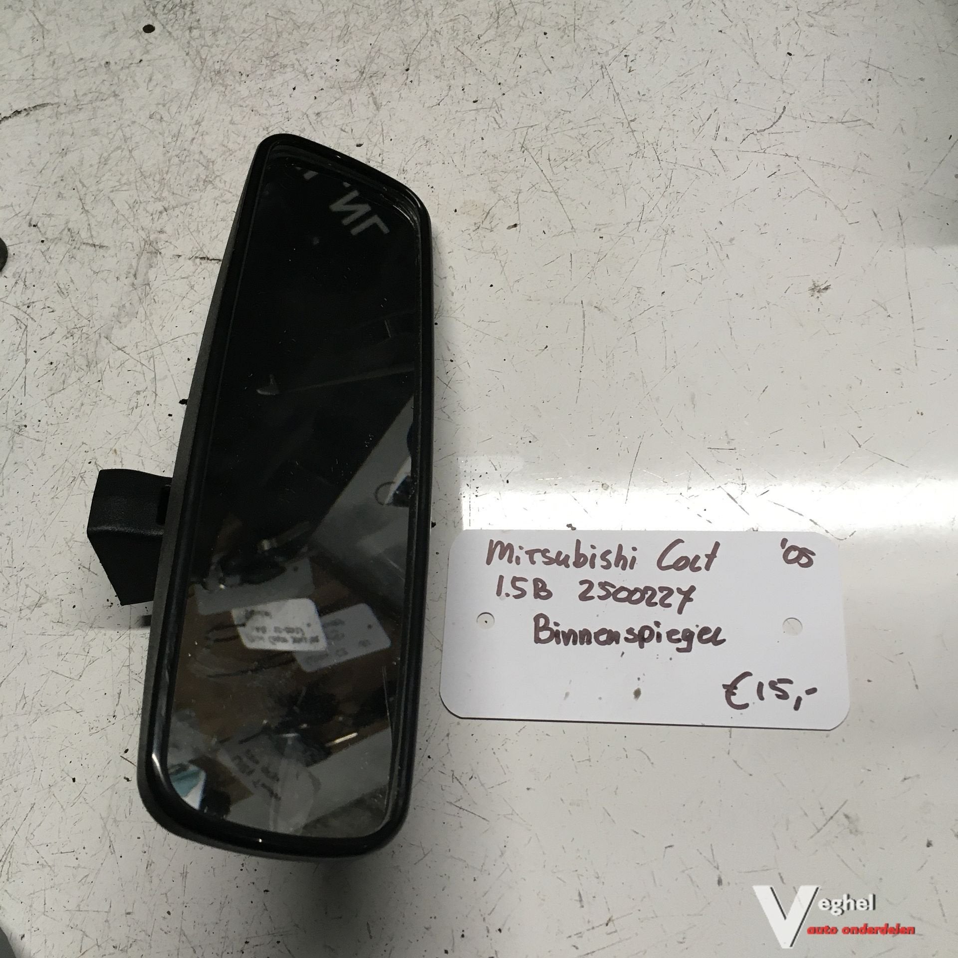 Mitsubishi Colt 1.5B   3drs  kleurcode: 01D 2005 2500227  Bi, -, Utilisé, -, -