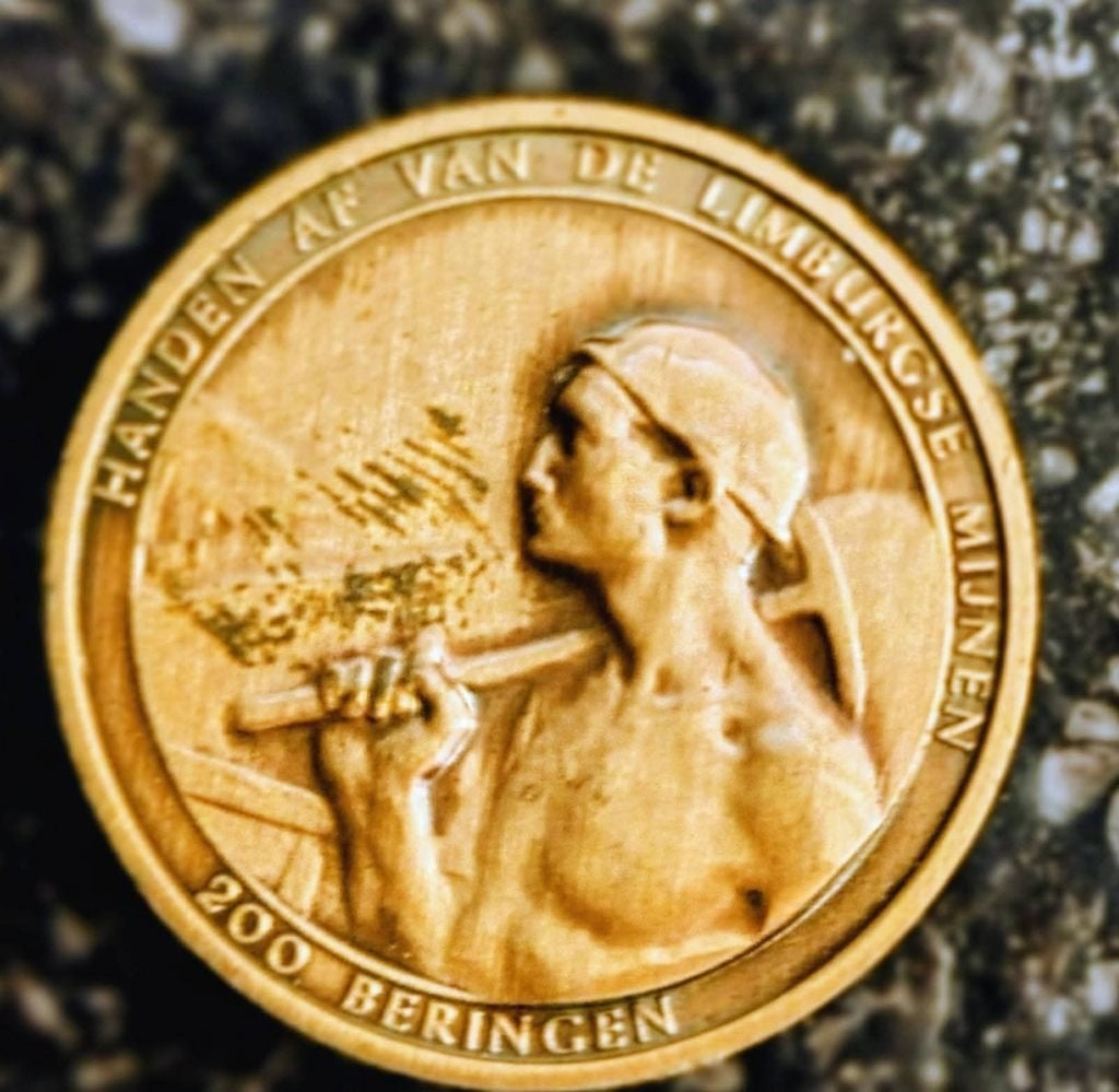 Penning/Medaille, Ophalen